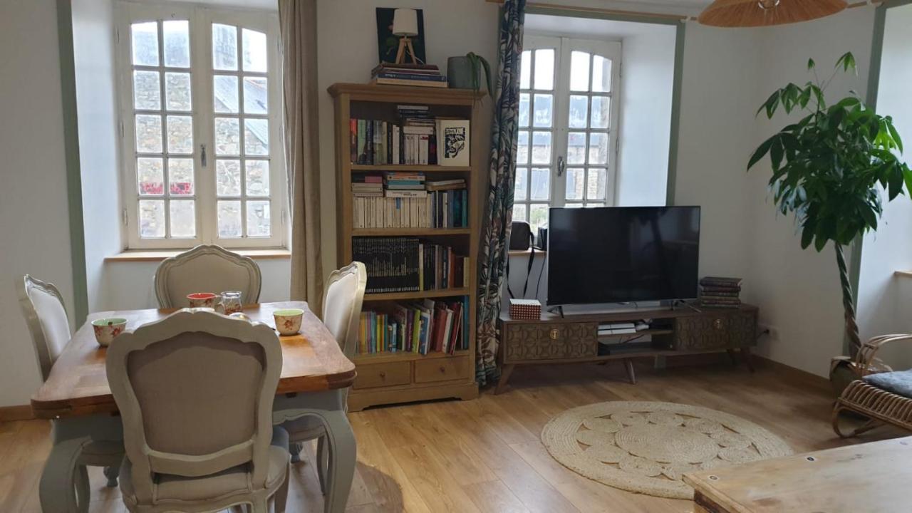 Appartement Au Centre De Pleubian Екстер'єр фото